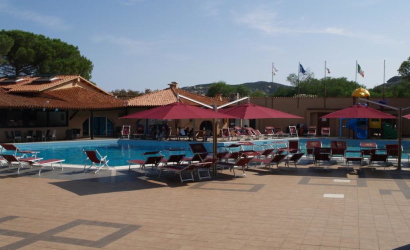 Club Esse Cala Bitta piscina