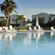 Torre Navarrese Beach Resort piscina