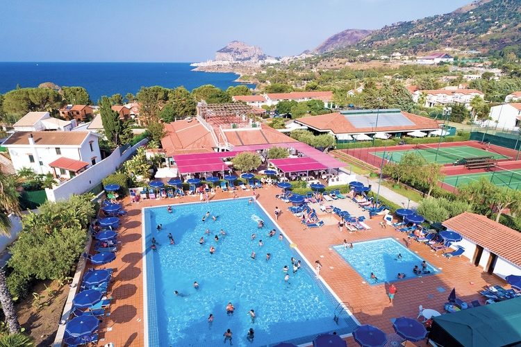 cefalù resort